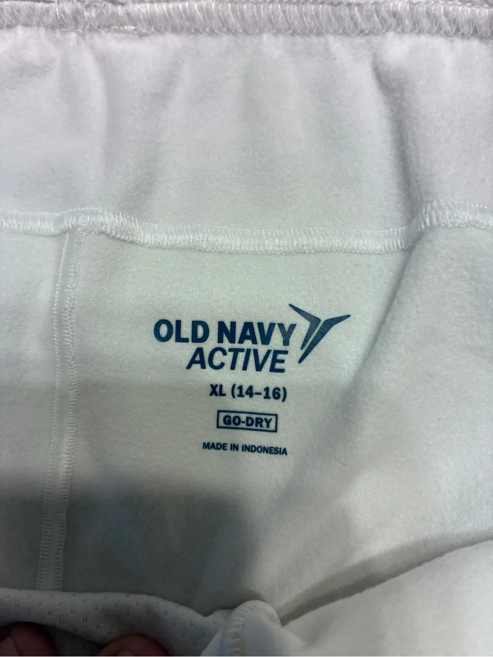 Old Navy NWOT 3 pairs performance wicking shorts 14-16 & Performance rash guard
